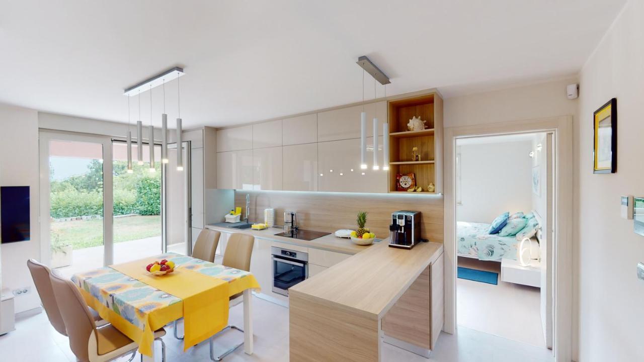 Design Apartment Emerald Viskovo Екстер'єр фото
